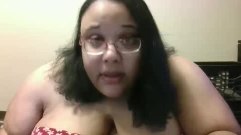 Snapshot of sluttyjess31 chatting on October 2025 12:27:01 AM Jessica online show from October 2025 12:27:01 AM