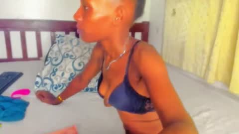 Sexyslutt online show from November 2025 03:16:02 AM