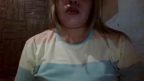 Snapshot of small_boobs59 chatting on March 2025 12:42:02 AM Lovewella online show from March 2025 12:42:02 AM