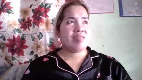 Snapshot of small_boobs59 chatting on October 2025 05:13:01 AM Lovewella online show from October 2025 05:13:01 AM