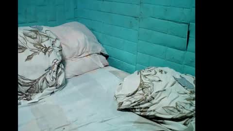 jess online show from September 2025 06:57:01 PM