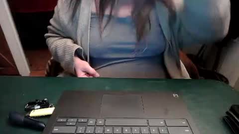 Snapshot of smalltowntrouble chatting on March 2026 03:34:01 AM smalltowntrouble online show from March 2026 03:34:01 AM