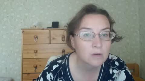 smart_rose online show from June 2026 12:38:02 PM