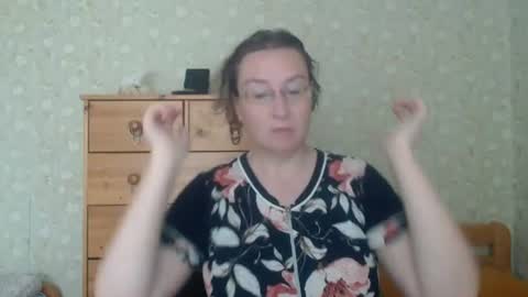 smart_rose online show from July 2026 09:00:01 AM