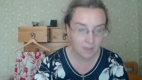 smart_rose online show from July 2026 12:40:01 PM