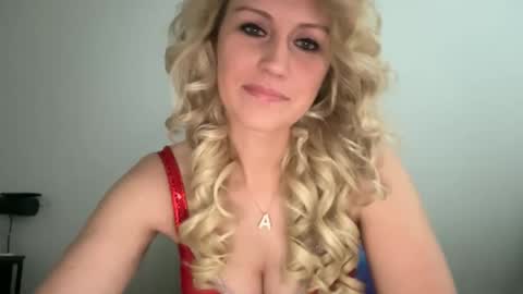 smexxii93 online show from February 2026 03:55:01 PM