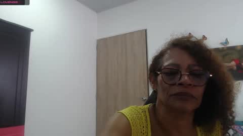 Smileth online show from March 2025 04:13:02 PM