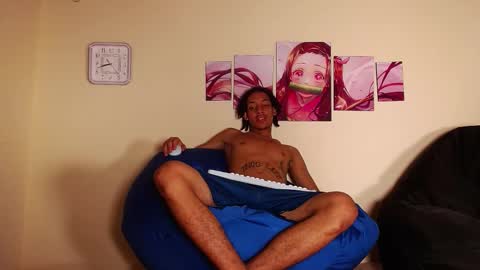 smitt jr online show from December 2025 03:45:02 AM