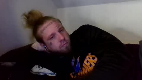 smoke online show from December 2025 03:45:02 AM