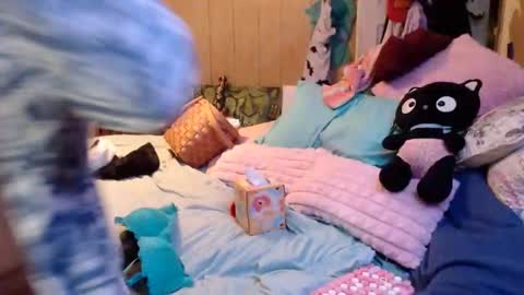 DIAN dee-ann online show from December 2024 12:15:02 PM