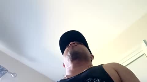 Snapshot of smoothstrik3r chatting on May 2026 06:59:01 PM smoothstrik3r online show from May 2026 06:59:01 PM