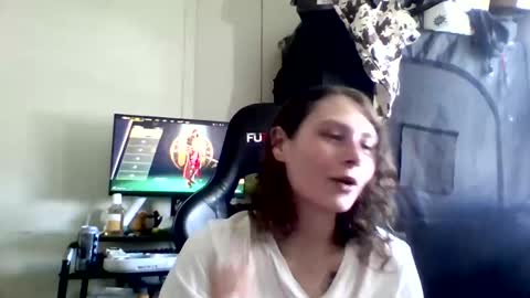 Bambi--Vodka online show from May 2026 03:51:01 PM