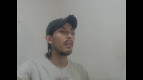 Snapshot of snackontime19 chatting on May 2026 03:03:02 AM snackontime19 online show from May 2026 03:03:02 AM