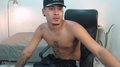 Snapshot of snak_master1 chatting on September 2025 06:35:02 AM snak_master1 online show from September 2025 06:35:02 AM