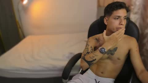 Snapshot of snak_master1 chatting on September 2025 04:23:02 AM snak_master1 online show from September 2025 04:23:02 AM