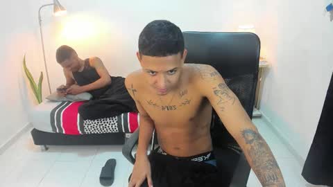 Snapshot of snak_master1 chatting on October 2025 11:29:02 PM snak_master1 online show from October 2025 11:29:02 PM