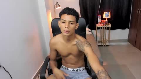 snak_master1 online show from November 2025 03:12:02 PM