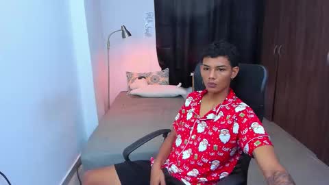 snak_master1 online show from November 2025 04:51:02 PM