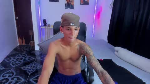 Snapshot of snak_master1 chatting on May 2026 08:47:01 PM snak_master1 online show from May 2026 08:47:01 PM