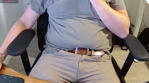 Sneakybill online show from March 2026 09:30:01 PM