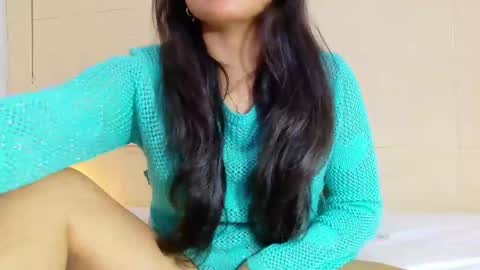 Snapshot of sneakyy_fantasy chatting on March 2025 03:51:02 AM Hellen  online show from March 2025 03:51:02 AM