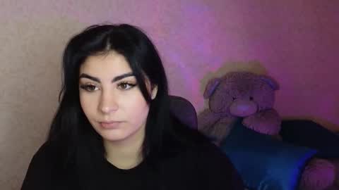 Snapshot of snickertail chatting on October 2025 02:16:01 PM Olivia online show from October 2025 02:16:01 PM