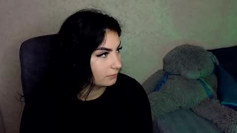 Snapshot of snickertail chatting on October 2025 03:02:01 PM Olivia online show from October 2025 03:02:01 PM