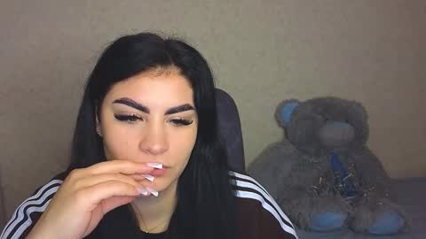 Snapshot of snickertail chatting on November 2025 02:55:02 PM Olivia online show from November 2025 02:55:02 PM