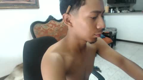 Snapshot of snoobmaster777 chatting on June 2026 09:52:02 PM Snoob Master 777 online show from June 2026 09:52:02 PM