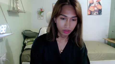 snow_2000 online show from January 2025 07:21:01 AM