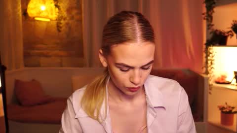 Hanna online show from September 2025 08:36:02 AM