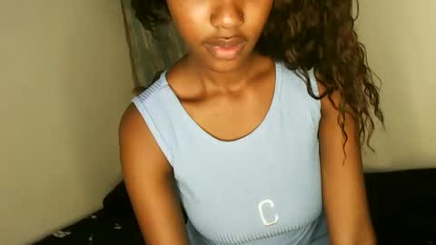 snowfox254 online show from September 2025 04:34:02 PM