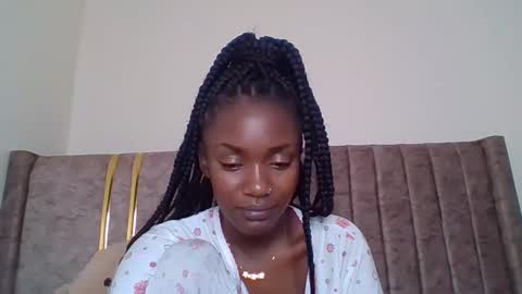 Snapshot of snowie_eyes chatting on March 2026 10:48:01 PM Snowie eyes online show from March 2026 10:48:01 PM