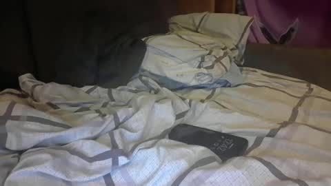 Snapshot of socalislandguy chatting on March 2026 08:42:01 AM PaulyBigD online show from March 2026 08:42:01 AM