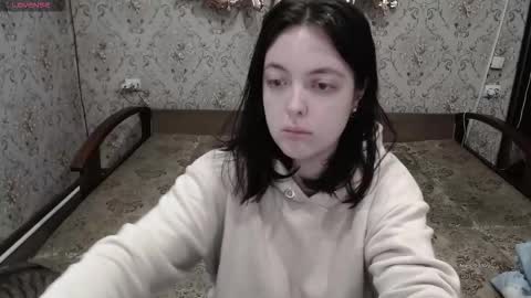 soffia_xo online show from October 2025 05:50:02 AM