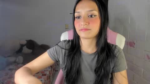 sofia online show from October 2025 05:16:01 AM