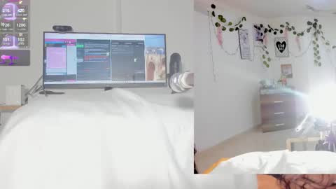 Snapshot of sofi__velez_ chatting on November 2025 05:02:01 PM Sofi online show from November 2025 05:02:01 PM