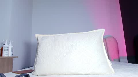 Sofia online show from November 2025 11:54:01 AM