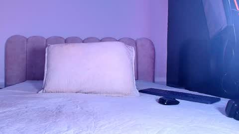 Sofia online show from January 2026 11:58:02 AM