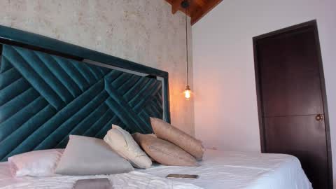 Sofi online show from December 2025 11:19:01 AM