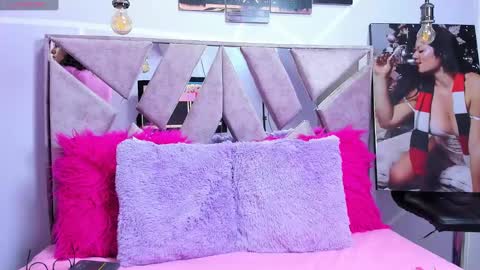 Sofi Noa online show from February 2025 11:23:01 AM