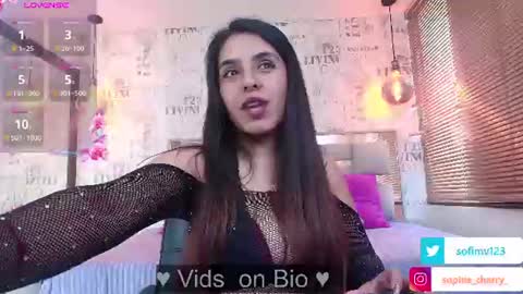 Snapshot of sofi_secrets chatting on July 2026 02:13:01 PM sofi_secrets online show from July 2026 02:13:01 PM