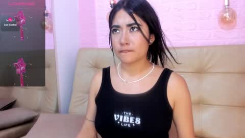 Susy online show from December 2024 11:18:01 PM