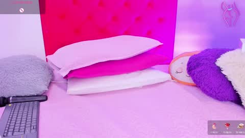 Snapshot of sofia_girl_ chatting on January 2025 07:28:02 AM SOFIA online show from January 2025 07:28:02 AM