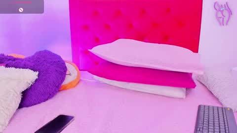 Snapshot of sofia_girl_ chatting on January 2025 07:21:02 AM SOFIA online show from January 2025 07:21:02 AM