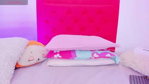 Snapshot of sofia_girl_ chatting on March 2025 07:38:02 AM SOFIA online show from March 2025 07:38:02 AM