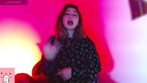 Snapshot of sofia_naughty18 chatting on February 2025 06:33:02 AM Sofia Naughty18 online show from February 2025 06:33:02 AM