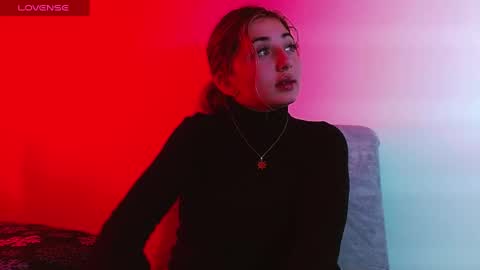 Snapshot of sofia_naughty18 chatting on February 2025 06:16:02 AM Sofia Naughty18 online show from February 2025 06:16:02 AM