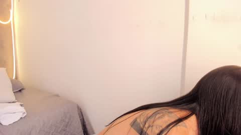 Snapshot of sofia_riveraa chatting on December 2024 11:51:01 PM SOFIA online show from December 2024 11:51:01 PM