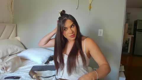 Snapshot of sofia_rivers_ chatting on March 2025 07:23:01 PM sofia_rivers_ online show from March 2025 07:23:01 PM